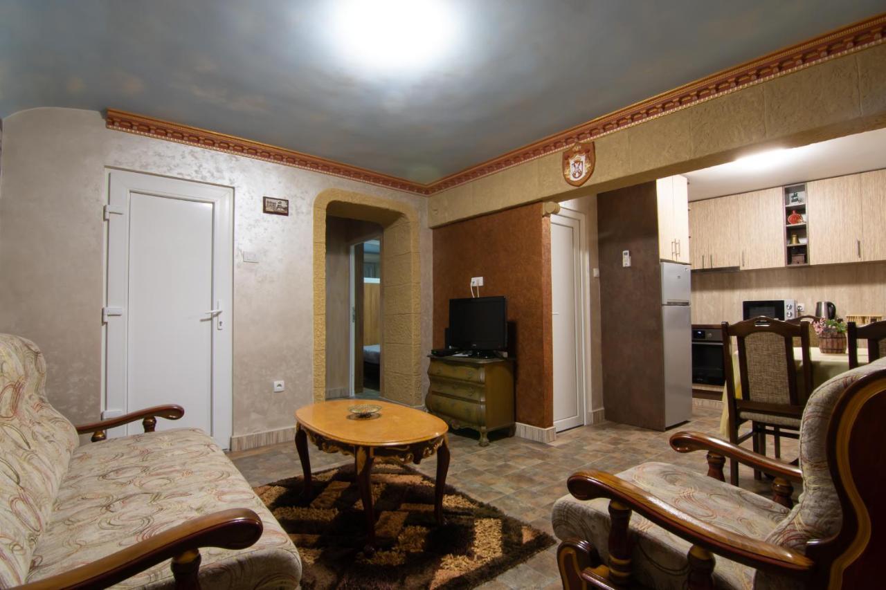Top Spot Apartment Belgrad Exterior foto